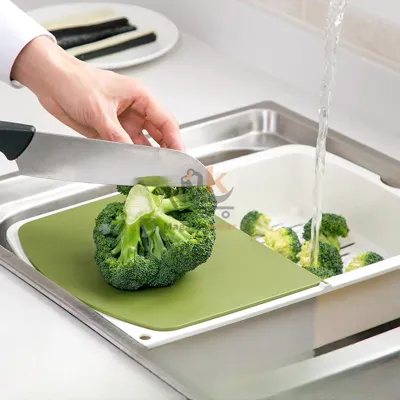 Planche a découper rectangulaire avec bac