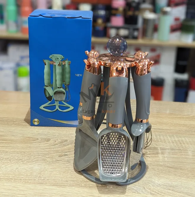 Lot de 6 ustensile de cuisine avec support en plastique