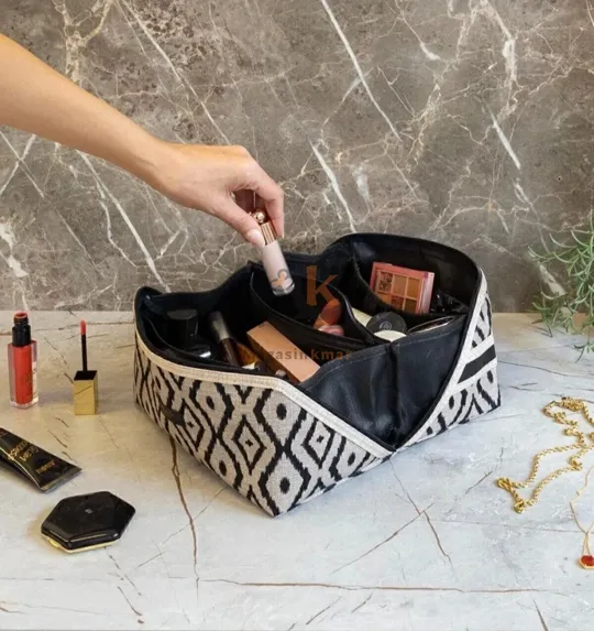 Trousse de maquillage en tissu